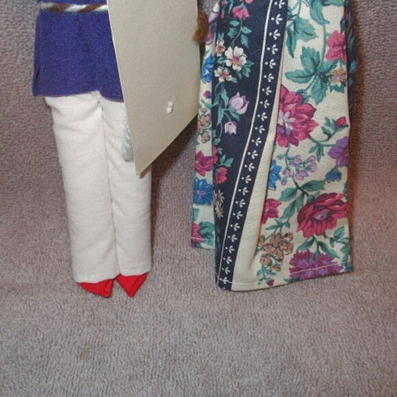 Vtg Handcrafted Navajo Doll Set Of 2 Man & Woman Traditional Clothes Alta Silago - Picture 7 of 9
